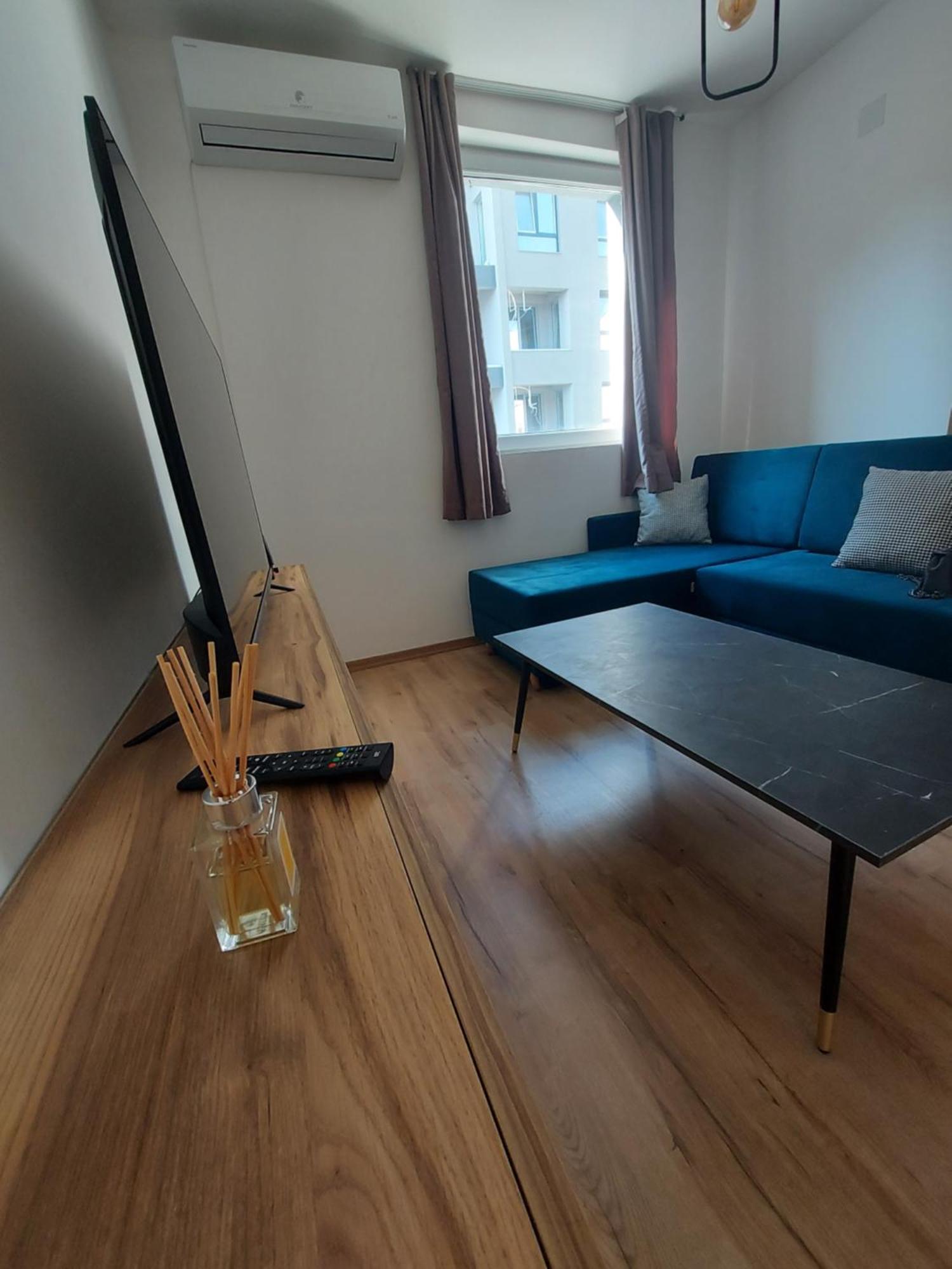 Kid Luxury Apartment Szkopje Kültér fotó
